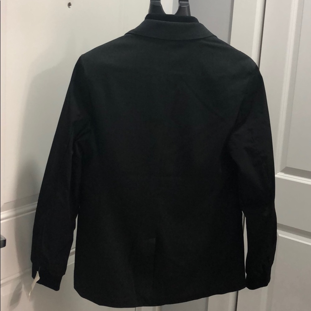 Blazer - Picture 2 of 4